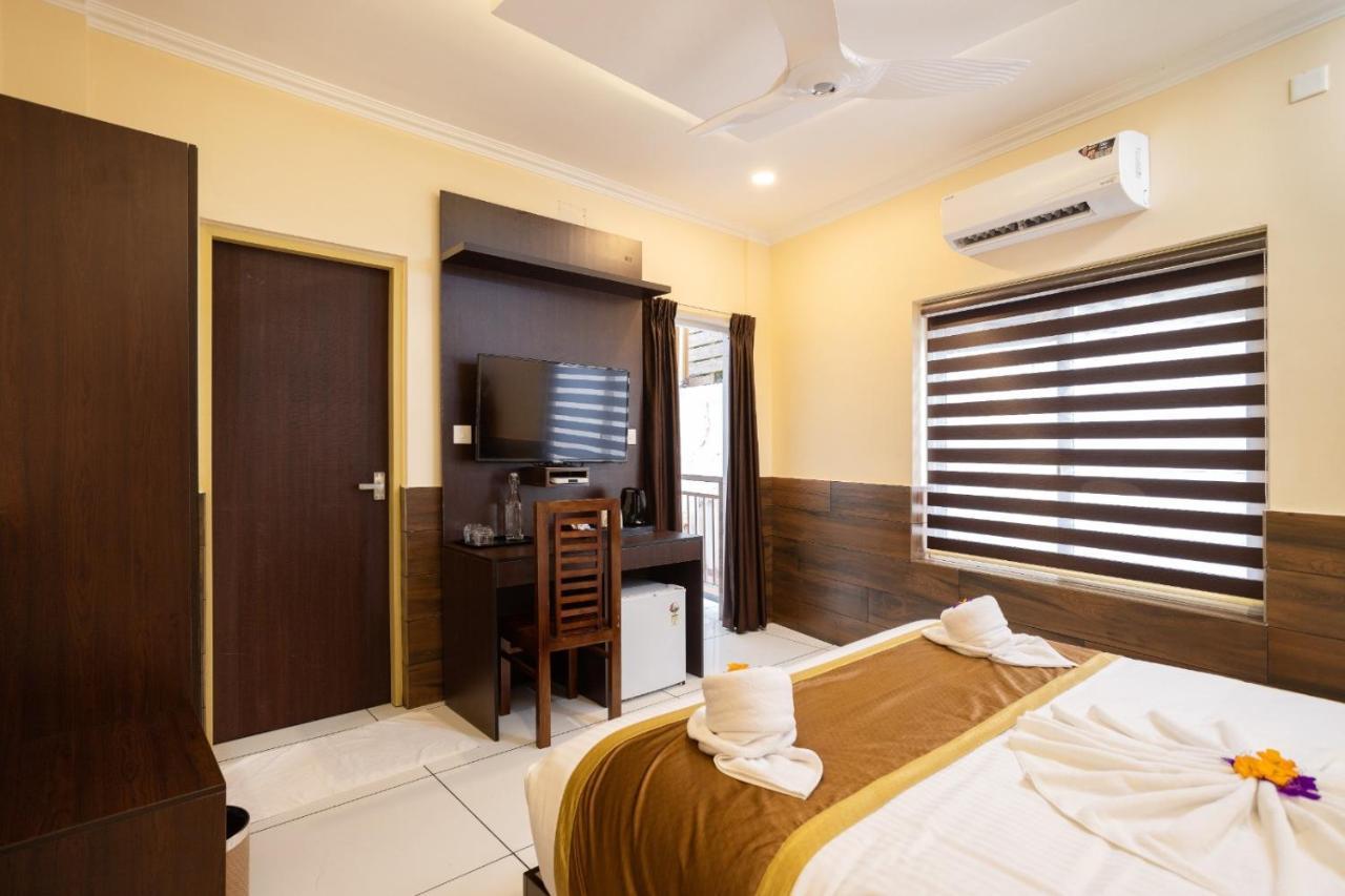 Star Emirates Luxury Resort And Spa, Munnar Anachal Bagian luar foto
