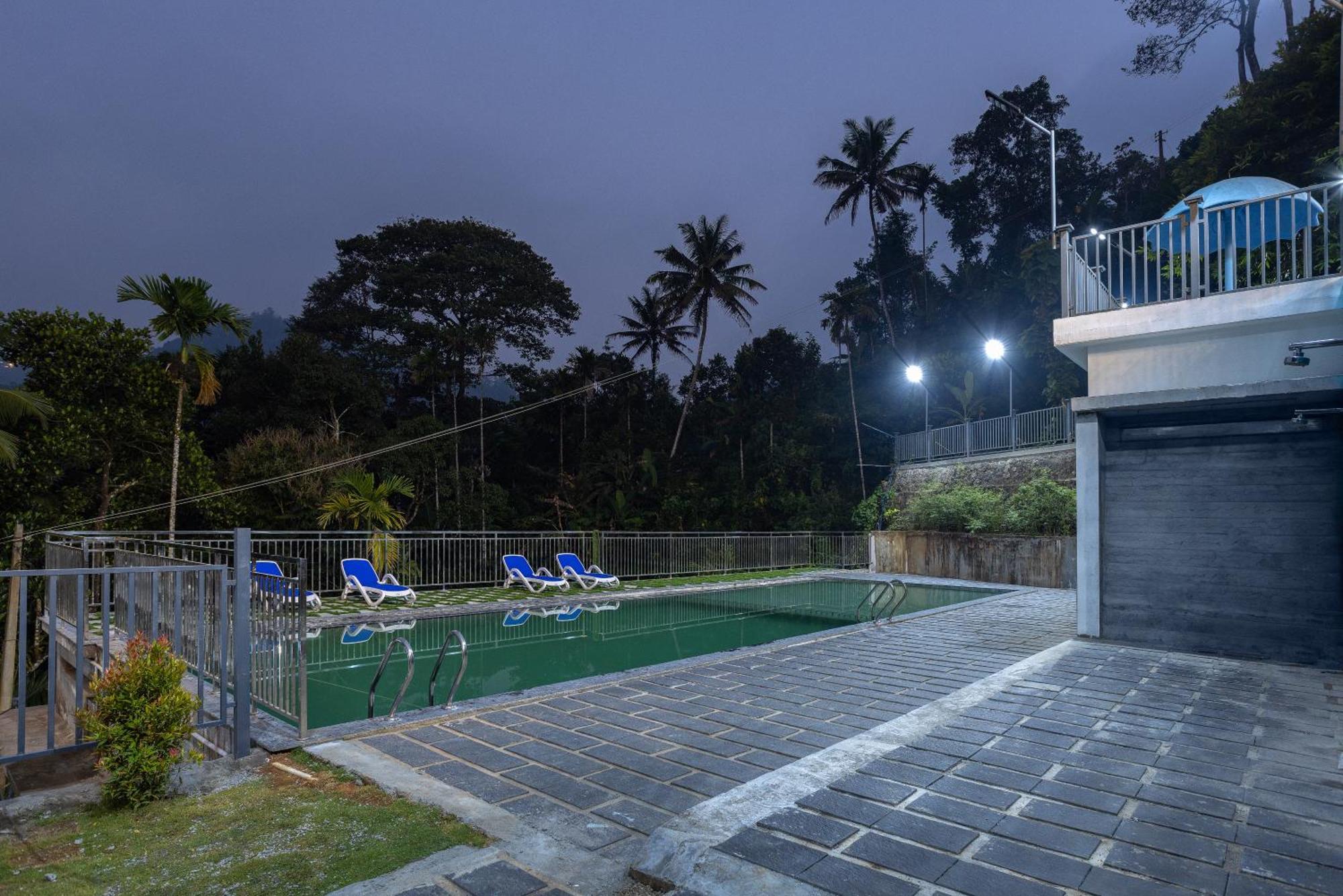 Star Emirates Luxury Resort And Spa, Munnar Anachal Bagian luar foto