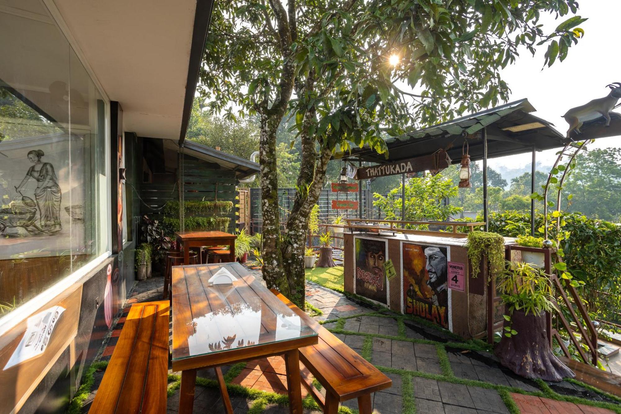 Star Emirates Luxury Resort And Spa, Munnar Anachal Bagian luar foto